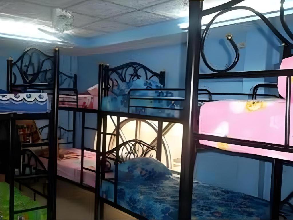 Centaur Inn Hotel Банкок Екстериор снимка