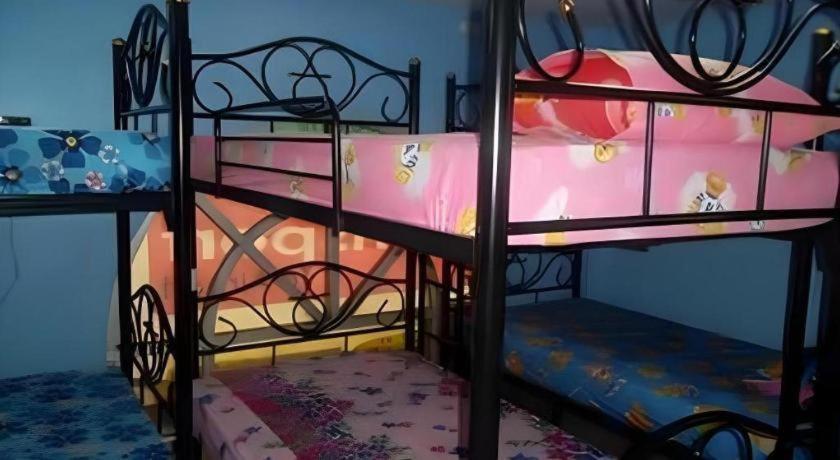 Centaur Inn Hotel Банкок Екстериор снимка