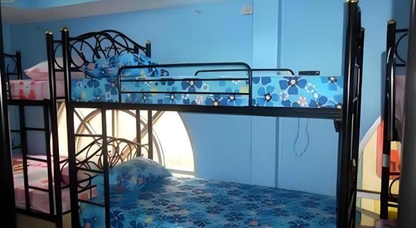 Centaur Inn Hotel Банкок Екстериор снимка