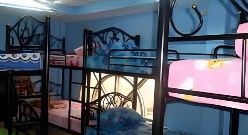 Centaur Inn Hotel Банкок Екстериор снимка